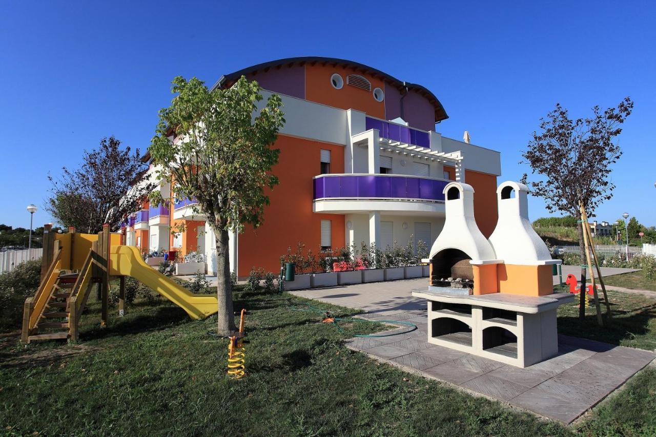 Residence Margherita Bibione Exteriör bild
