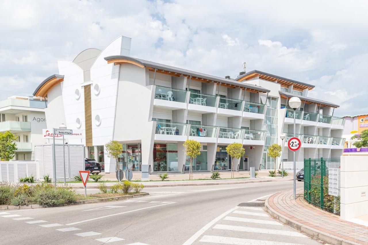 Residence Margherita Bibione Exteriör bild
